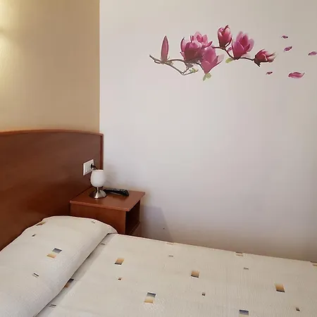 Gasthuis Mary -adults Only 21 Lloret de Mar