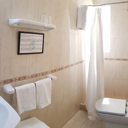 Mary - Adults Only 18 And Up ゲストハウス